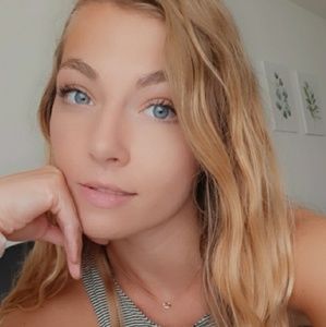 Meet your Posher, Maggie